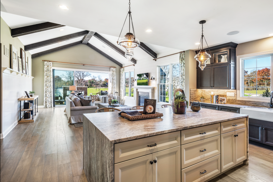 Toll Brothers - Reserve at Franklin Lakes - Carriages Collection Photo