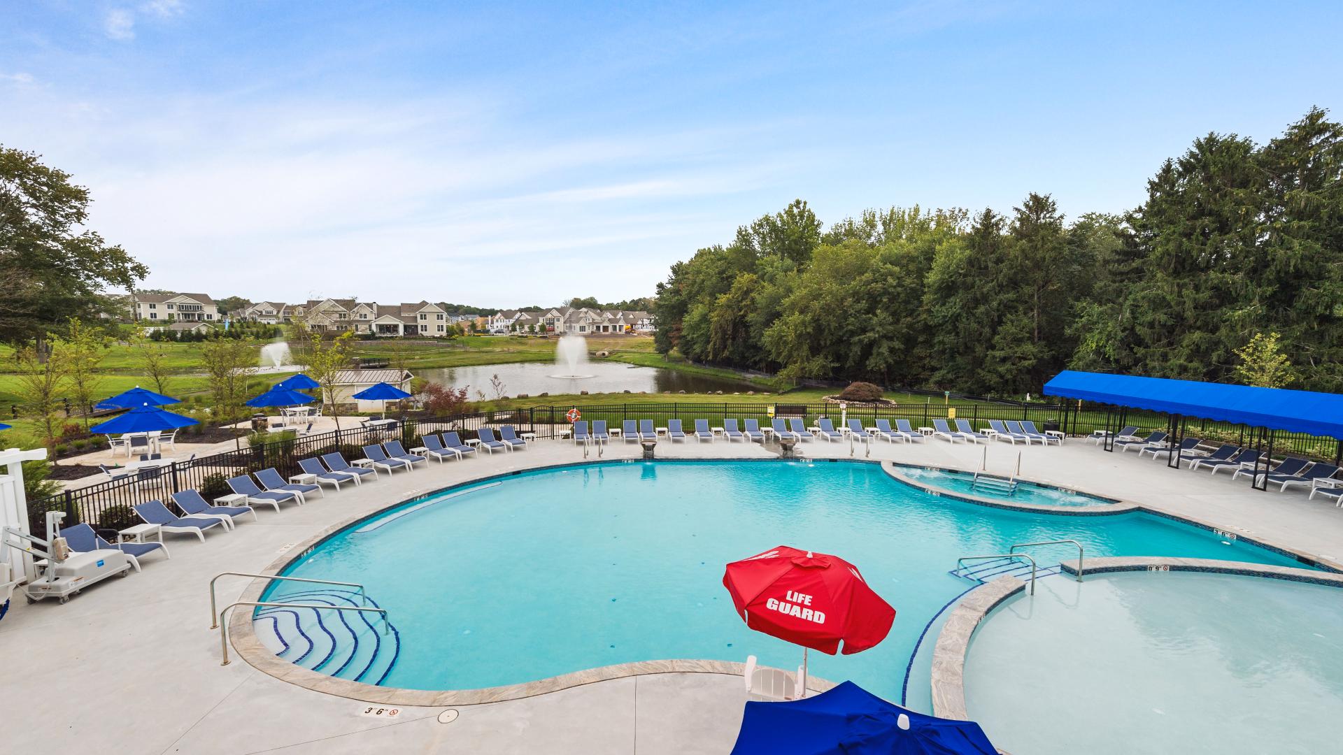 New Home Community Carriages Collection in Franklin Lakes, NJ Toll