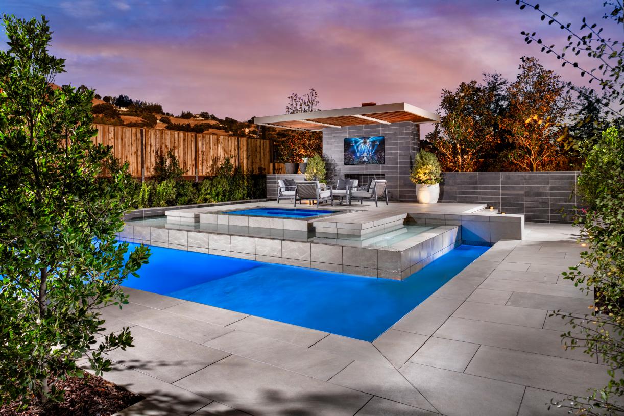 Stunning Outdoor Features