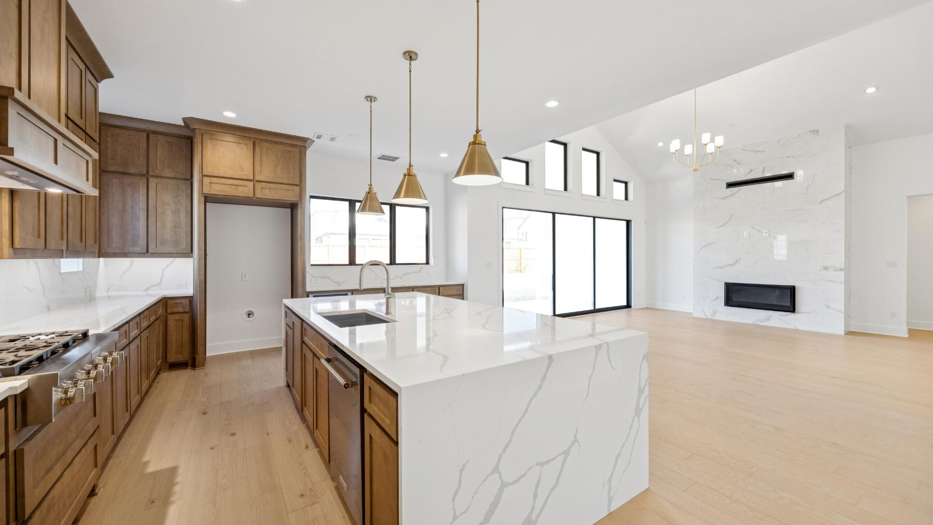 Bolsins at 2450 Heathrow Ln, Prosper, Texas: photo 3