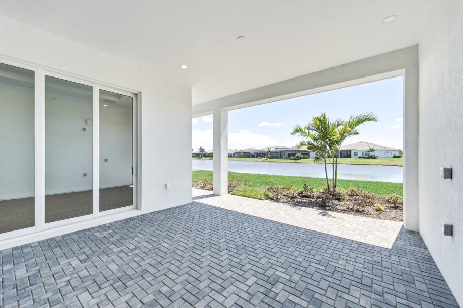 Toll Brothers - Avery Island Colonial