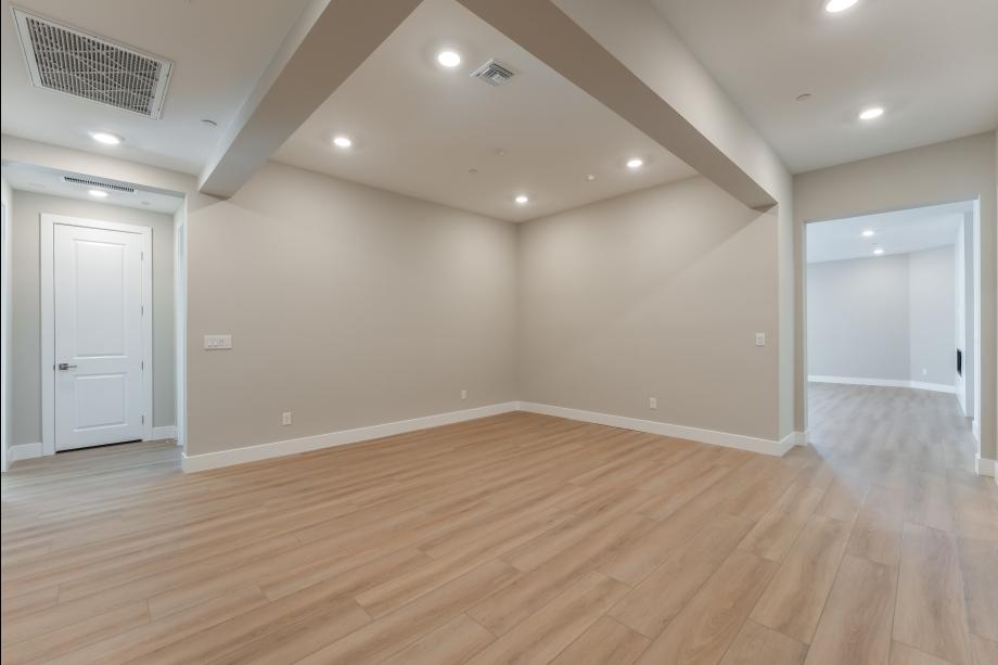 Lovely, separate dining area