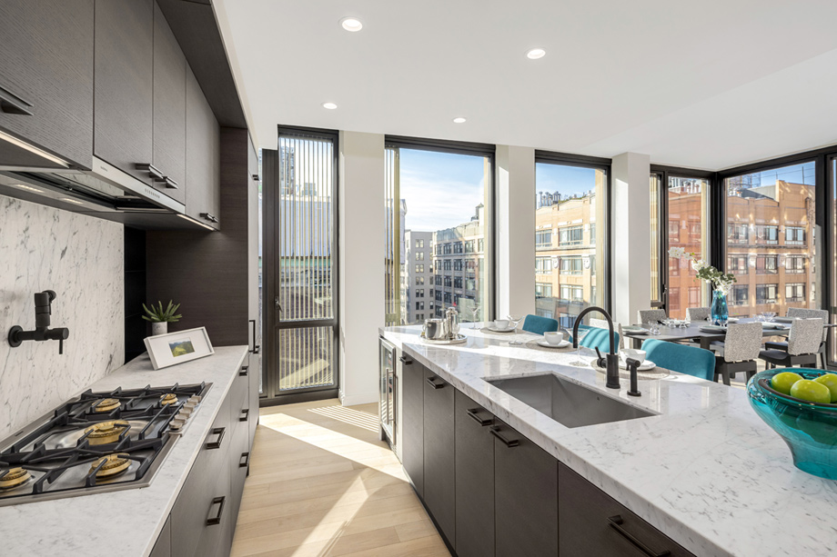 Toll Brothers - Brownstones at Edge on Hudson Photo