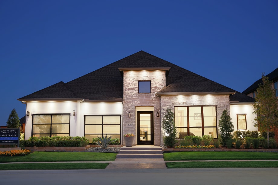 Toll Brothers - Castle Hills Photo