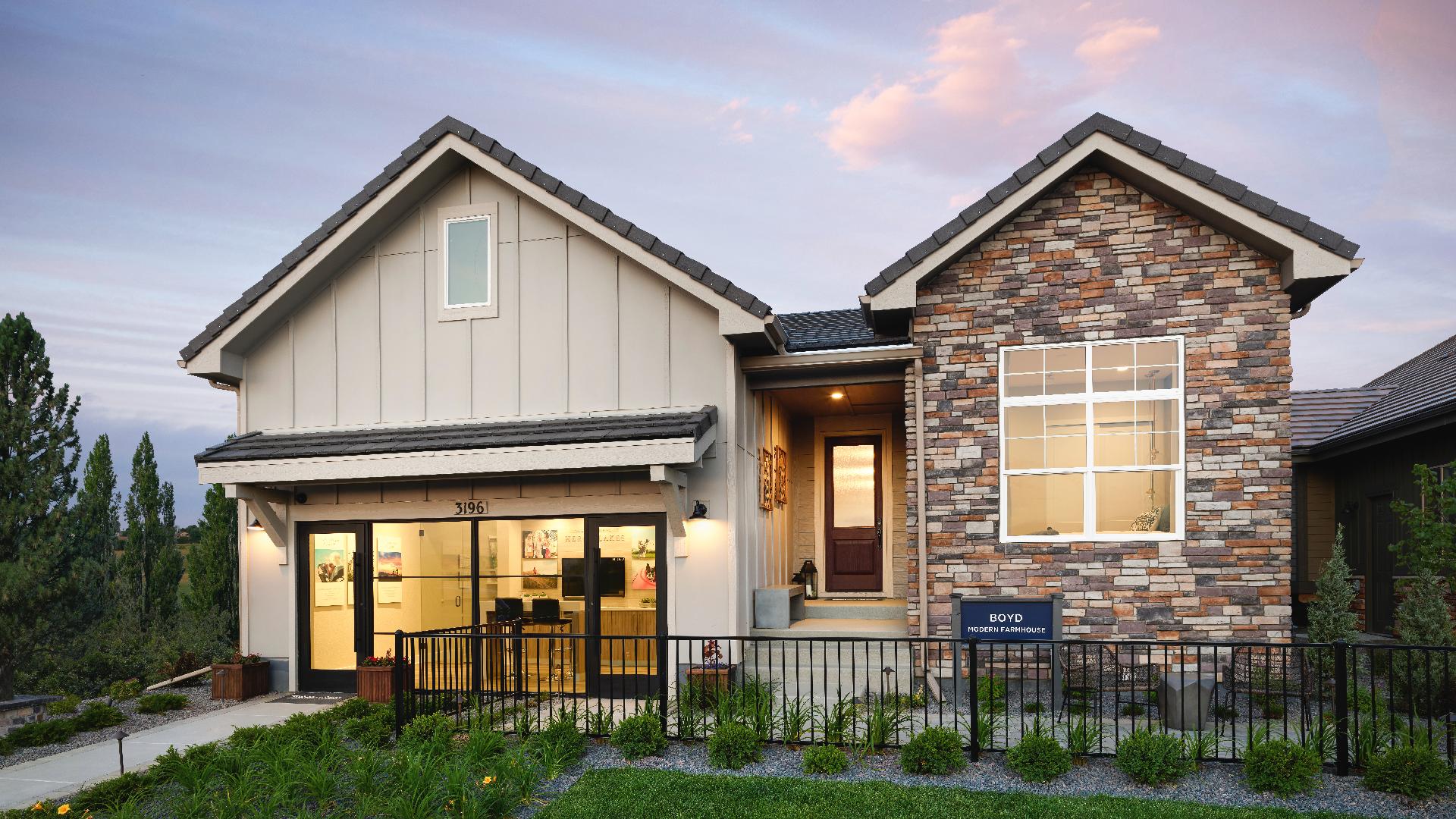 New Luxury Homes For Sale In Berthoud Co Toll Brothers At Heron Lakes Tpc Colorado