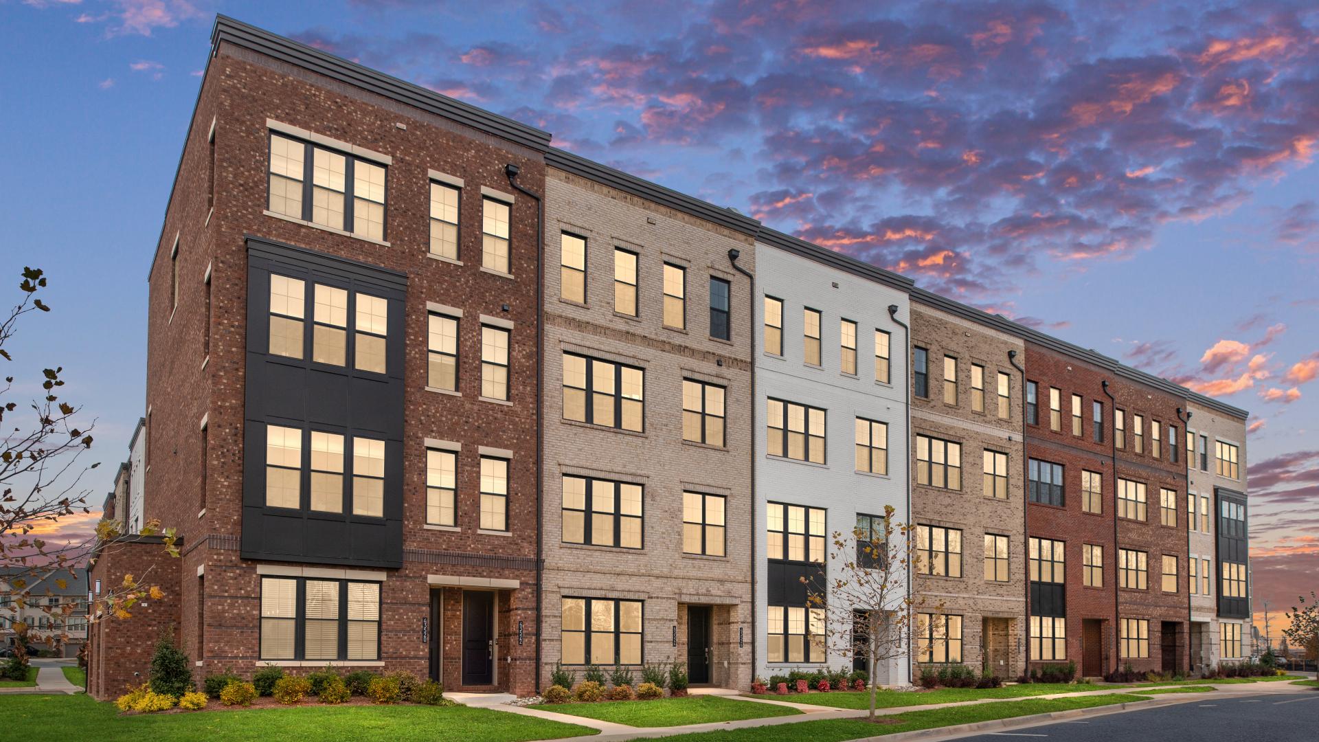 Metro Walk at Moorefield Staiton - Lofts exterior