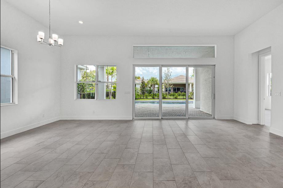 Toll Brothers - Maya Contemporary