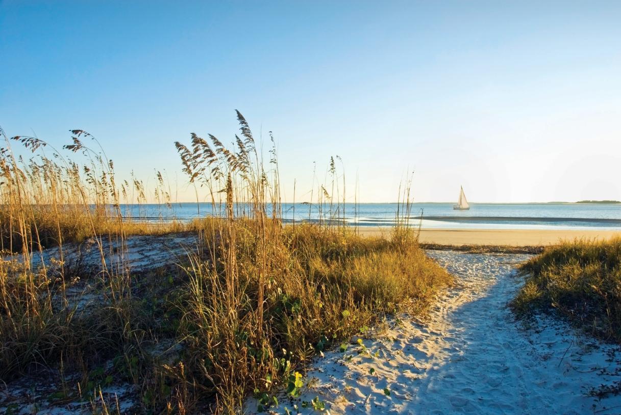 Convenient location only 30 minutes from Sullivan's Island and Isle of Palms
