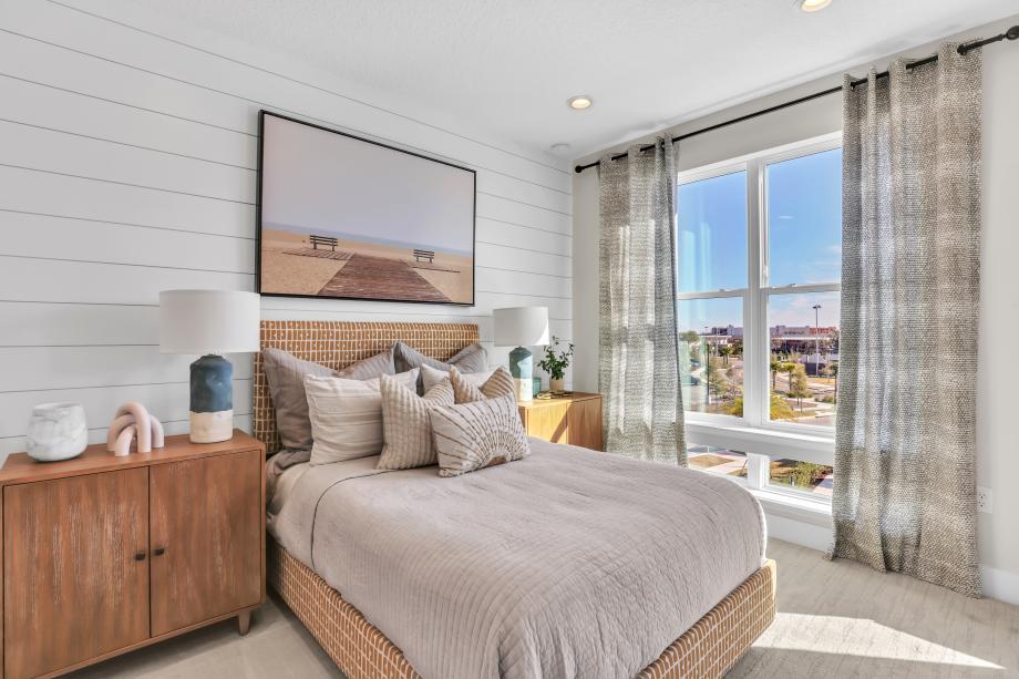 Additional bedroom