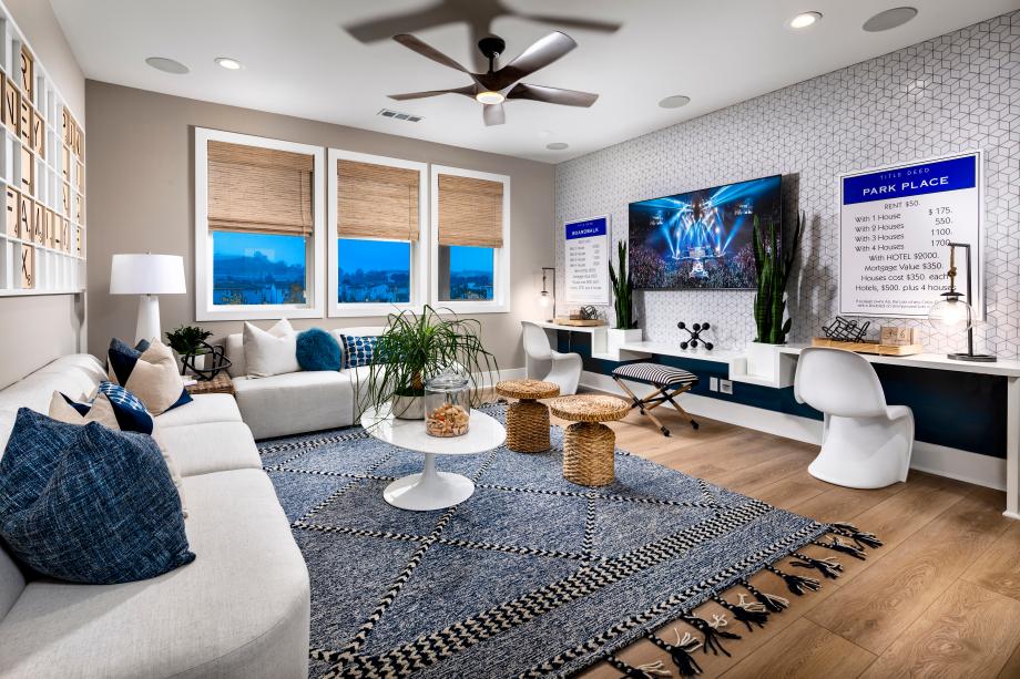 Versatile loft space