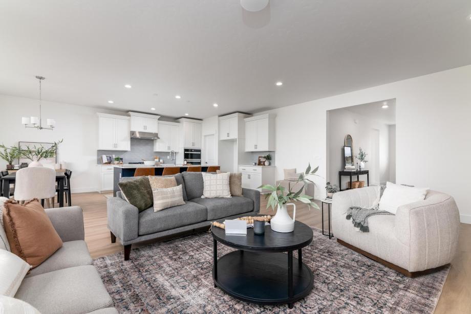 Open, flowing great room and kitchen with ample space for entertaining
