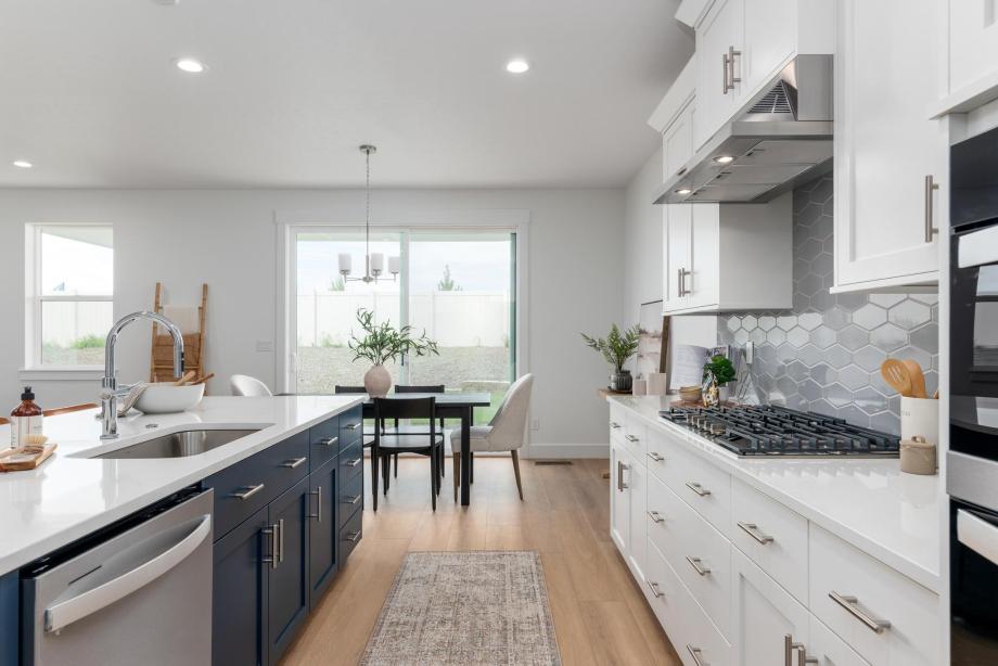 Dream kitchen with large center island and gas cooktop