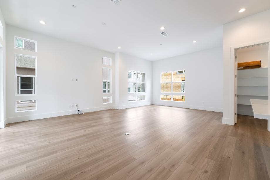 Lovely and spacious living room with abundant light