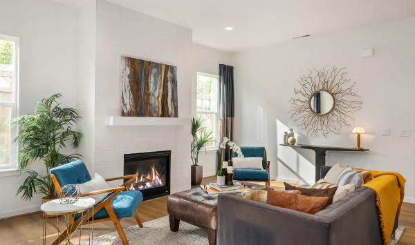 Solaris Craftsman great room