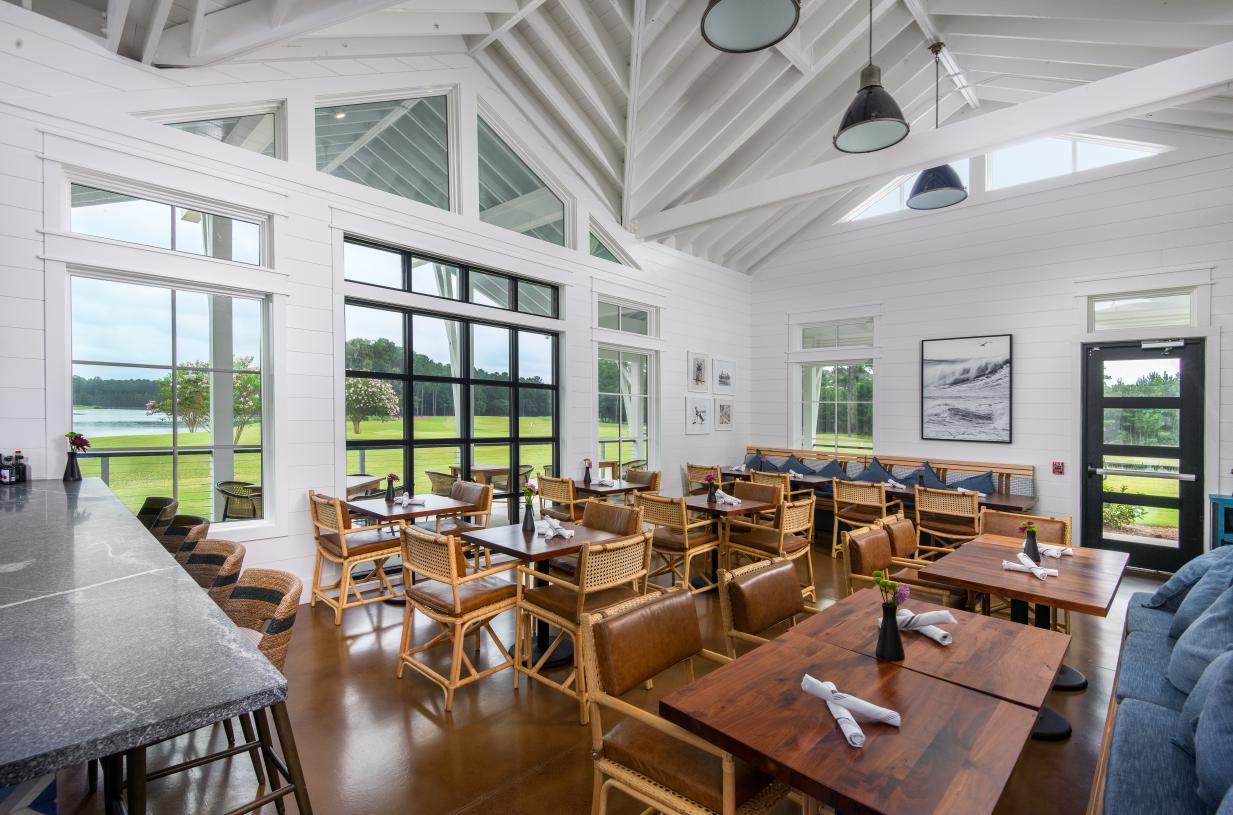 Incredible dining in community