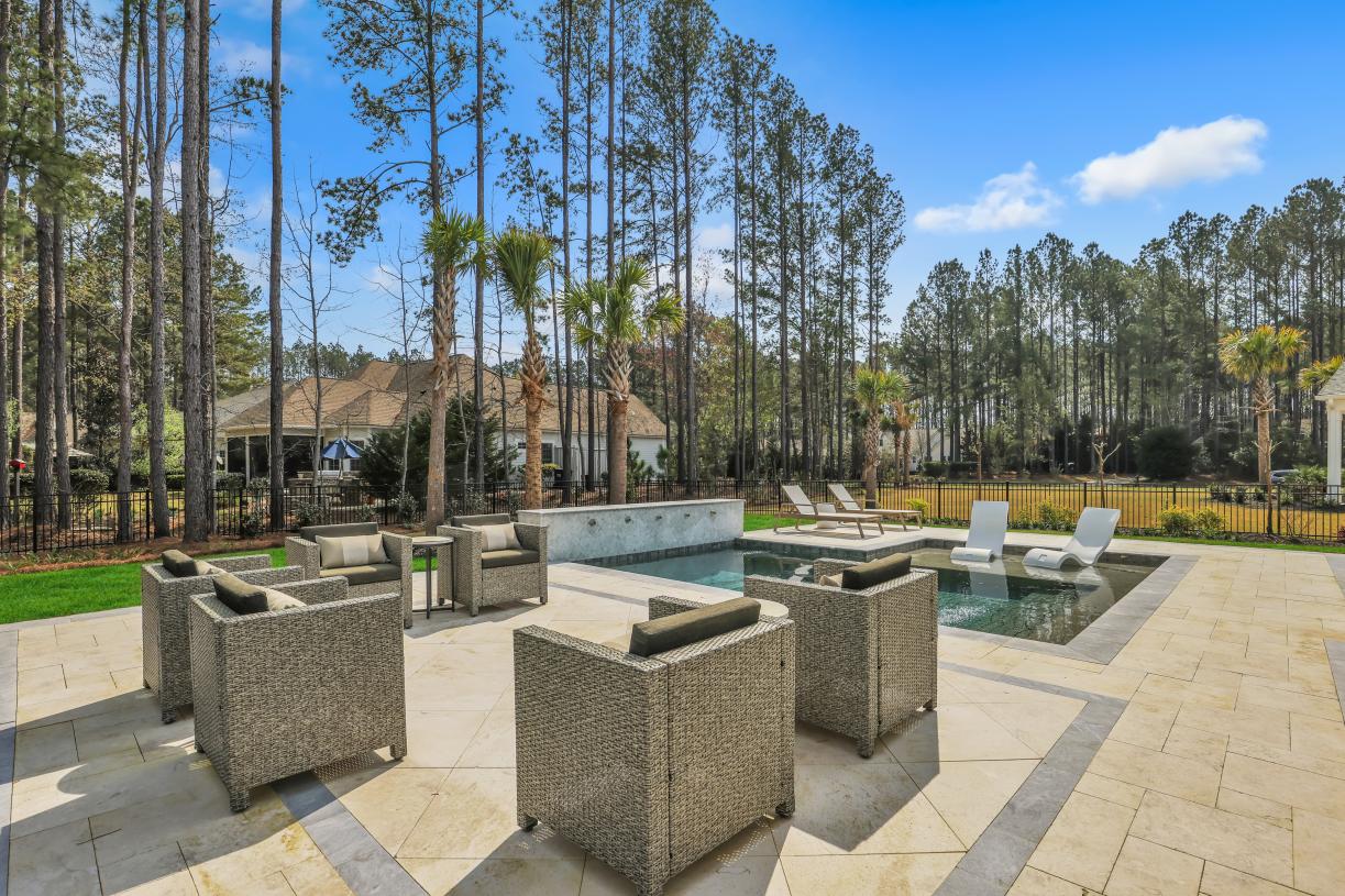 Spacious home sites with opportunities for outdoor living