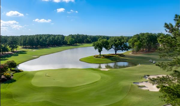 Stunning golf course community