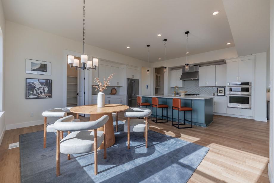 Kitchen packed with Designer Appointed Features