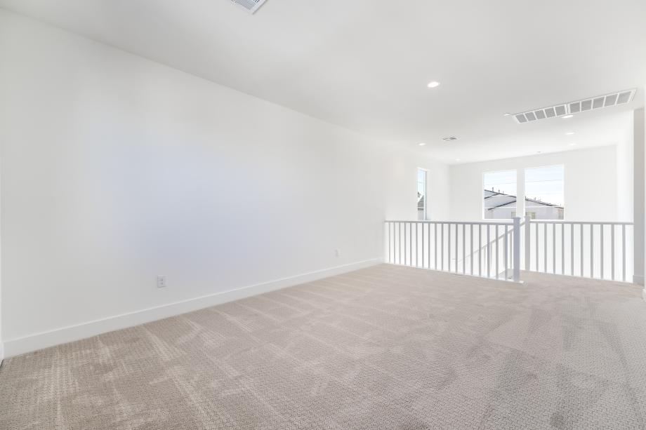 Large and spacious loft