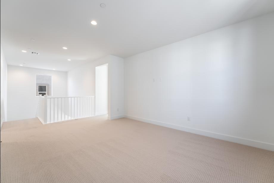 Large and spacious loft