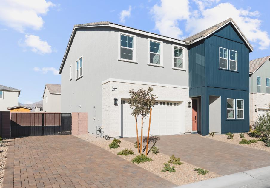 Toll Brothers - Sarno Modern Farmhouse