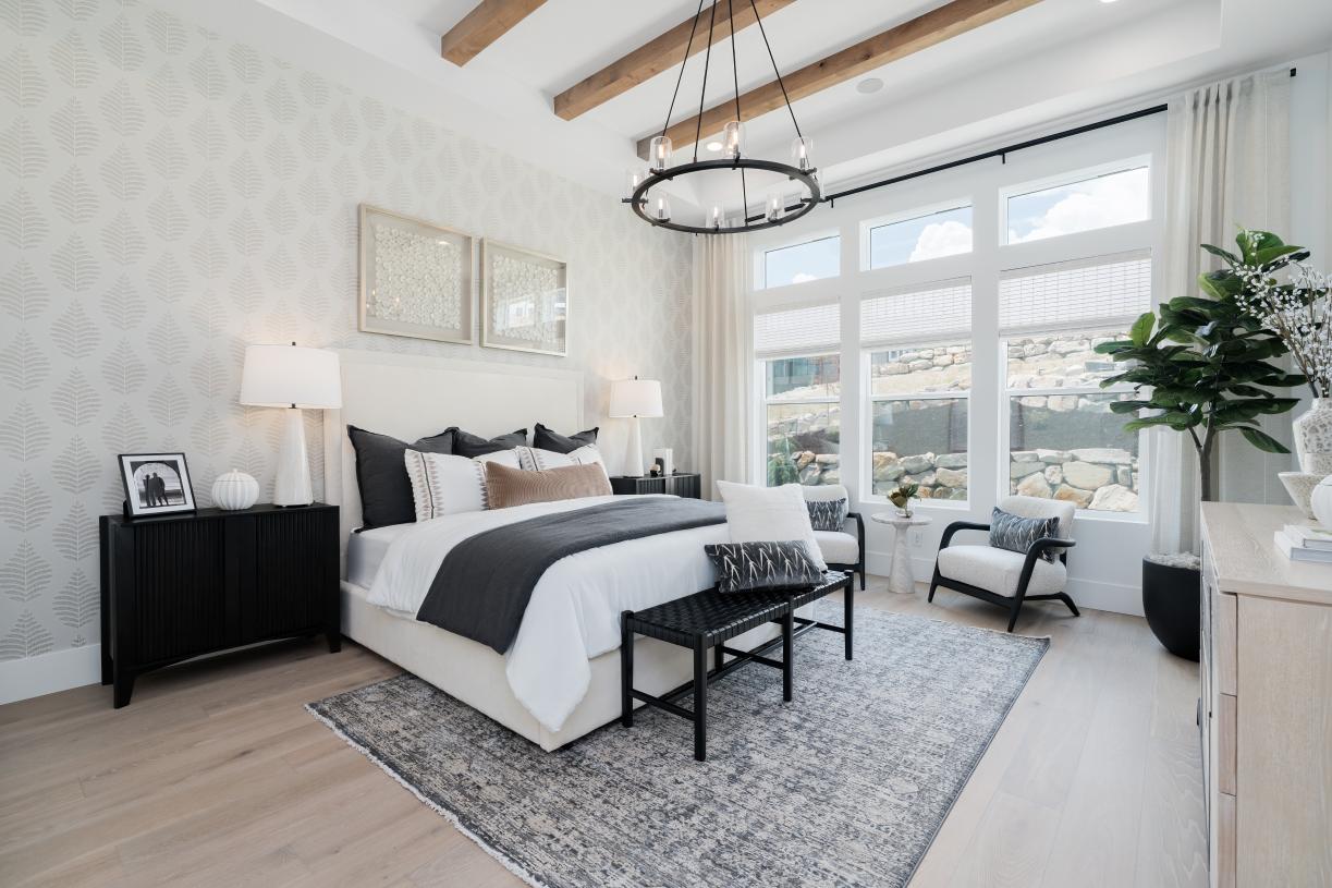 Primary suites with ample natural light