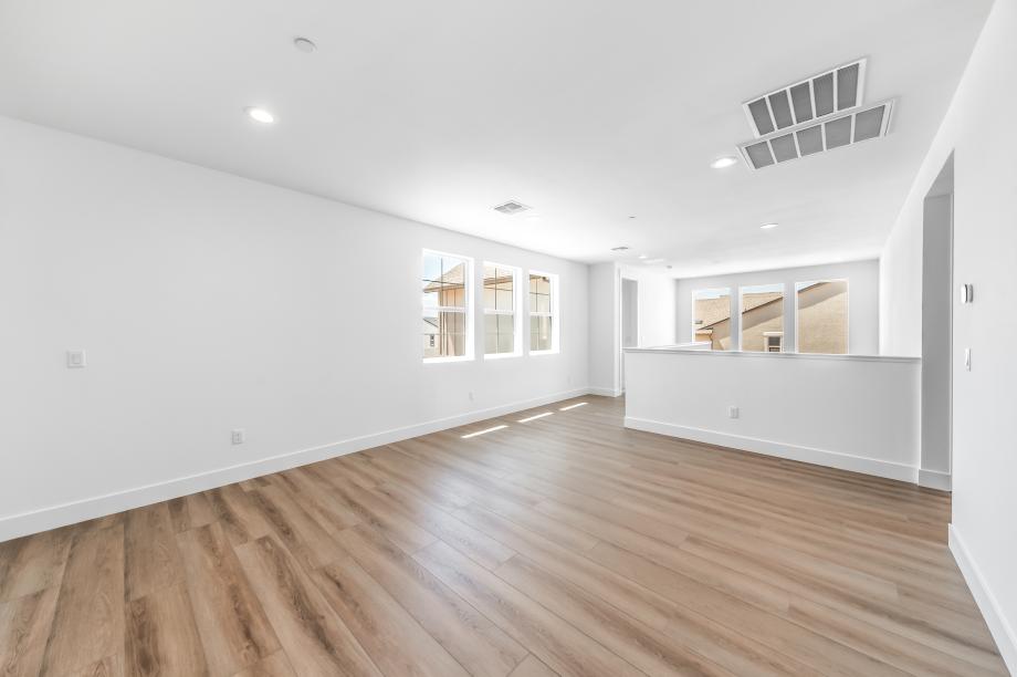 Versatile second-floor loft ideal for secondary entertaining