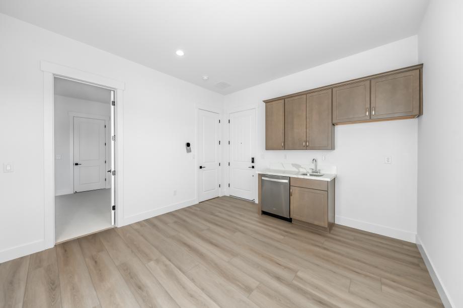 Multi-generational suite living area