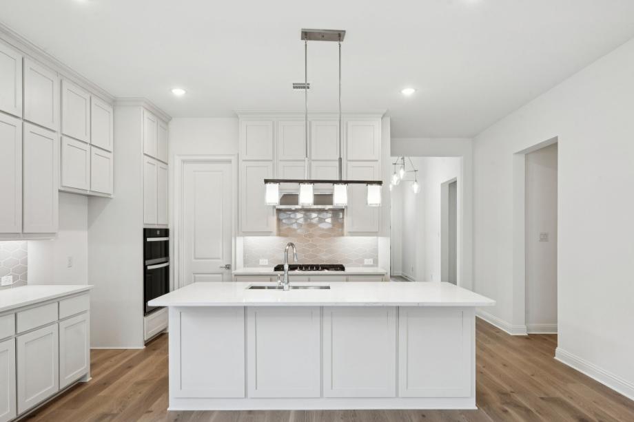 Well-designed kitchen equipped with large center island