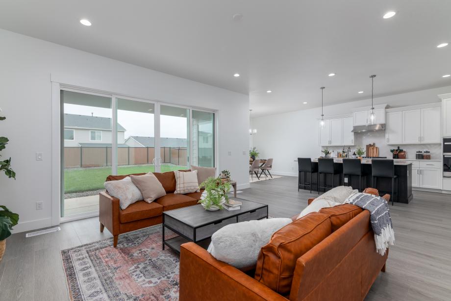 Open, flowing great room and kitchen with ample space for entertaining