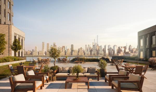 Step outside the residents' lounge and onto the third-floor elevated courtyard where you can enjoy dinner al fresco with friends, or relax in the loungers and appreciate the skyline