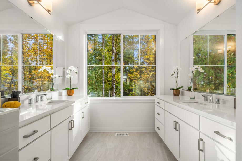 Primary bathroom with stunning greenbelt views