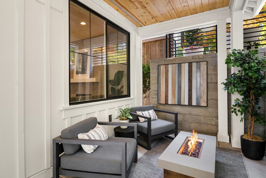 Cozy nook on the front patio