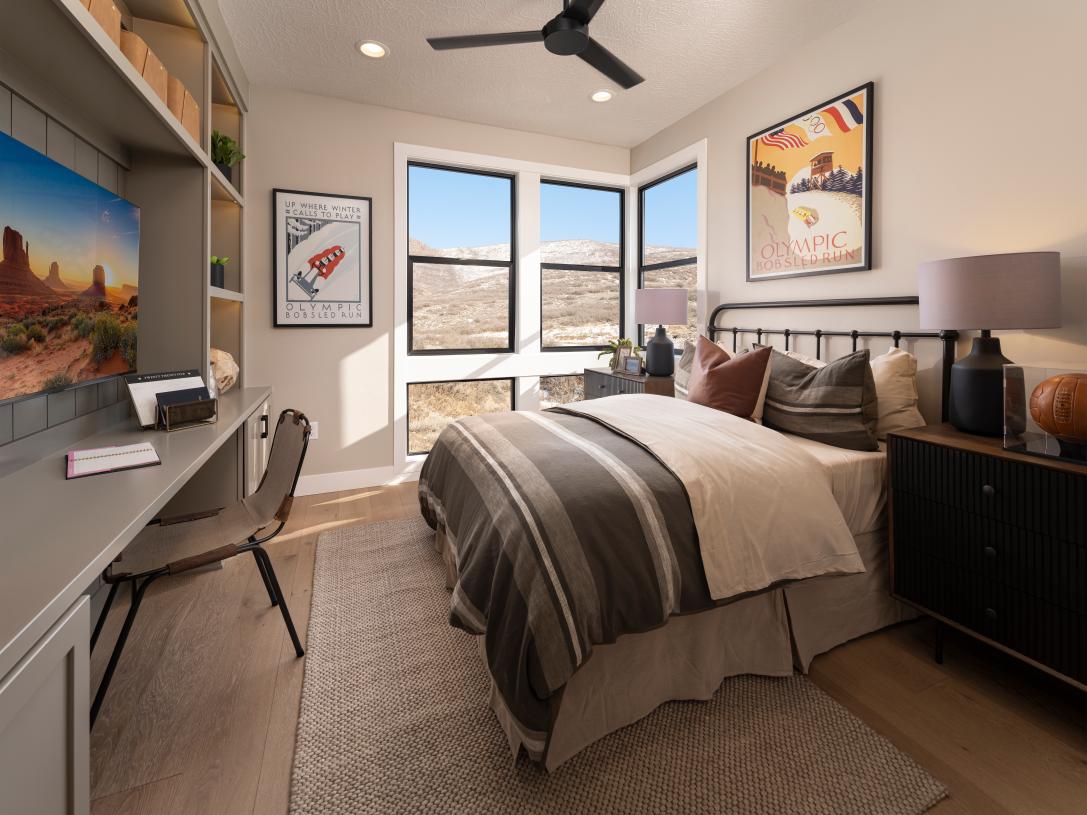 Secondary bedrooms with on-suite bathrooms