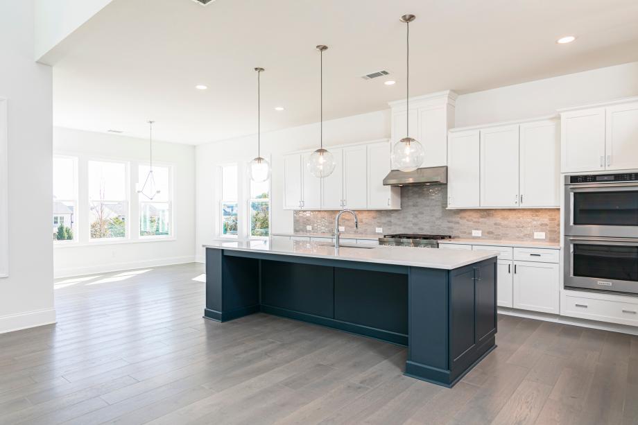 Spacious kitchen and casual dining area