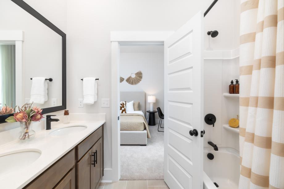 Well-appointed secondary bathroom