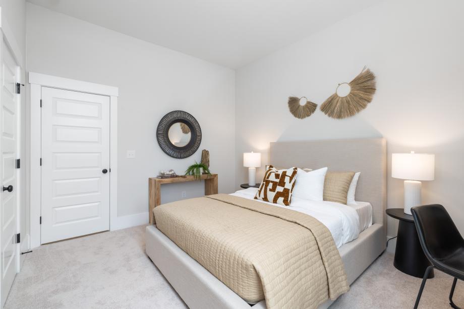 Versatile secondary bedroom