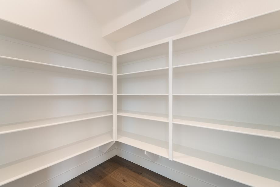 Large walk-in kitchen pantry