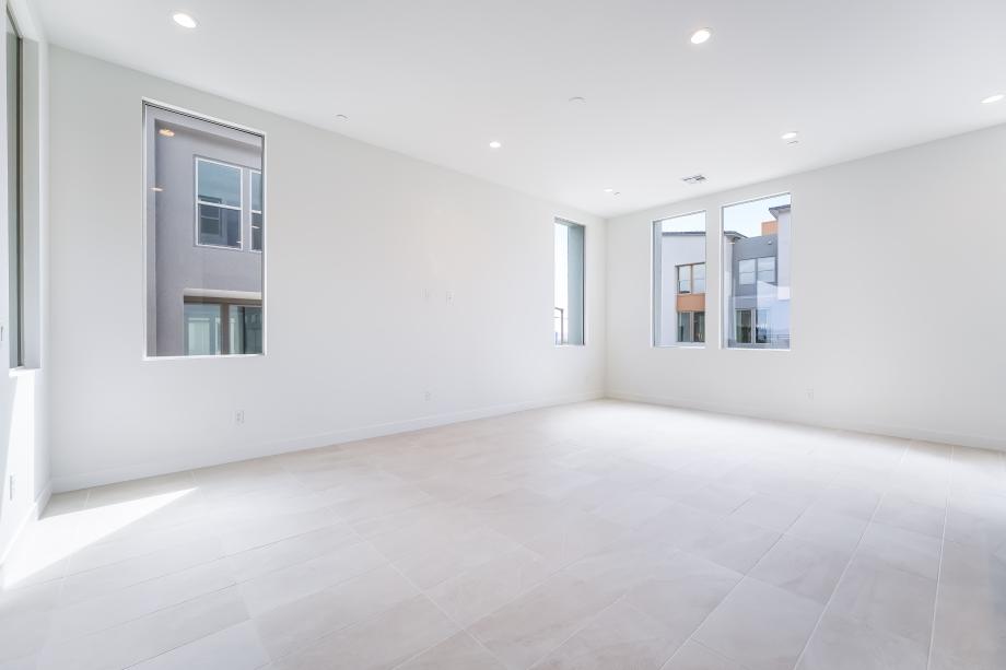 Large and spacious living room