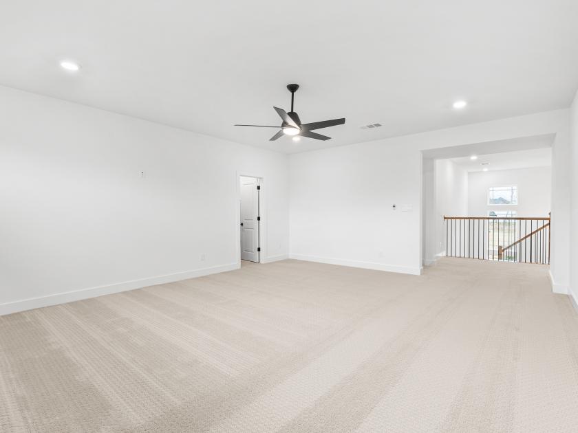 Second-story loft area