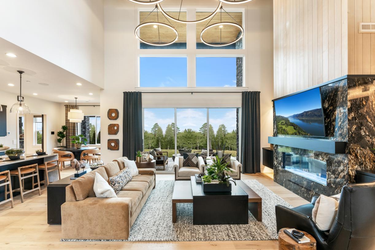 Breathtaking 2-story great room