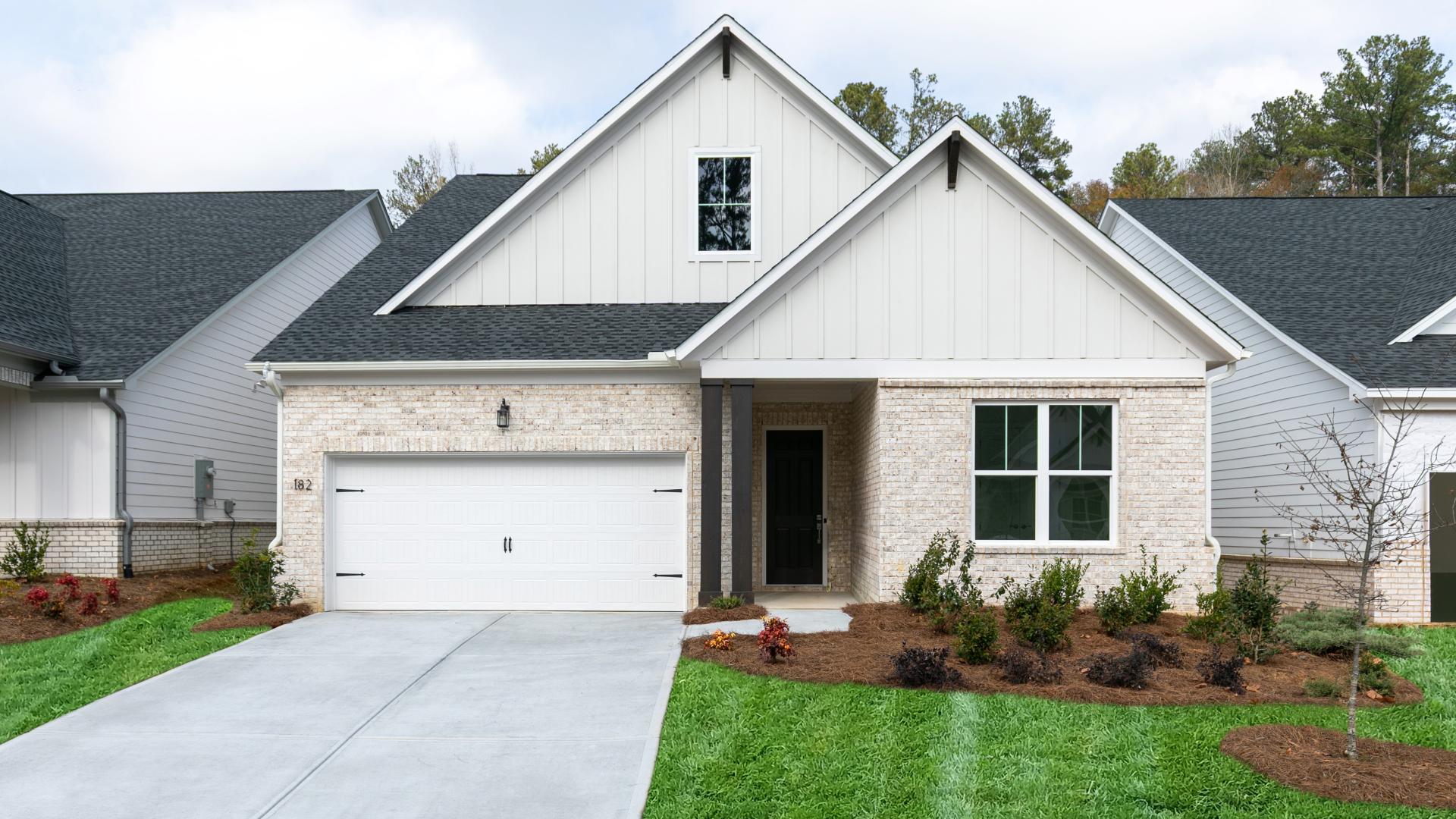 182 Mooney Rd