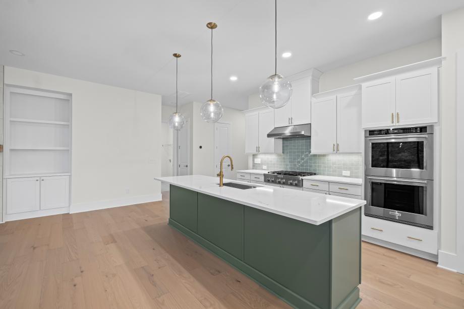 Beautiful gourmet kitchen