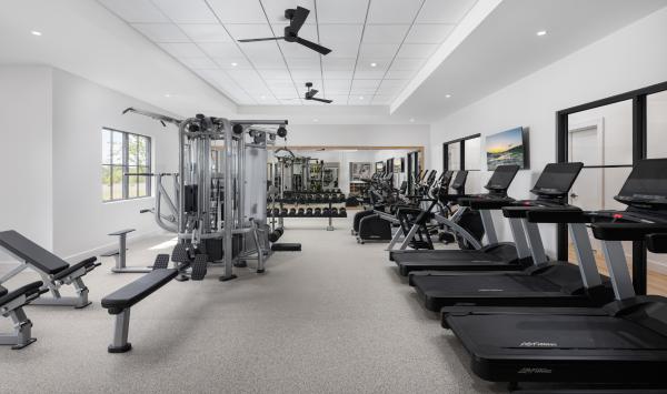Expansive fitness cetner