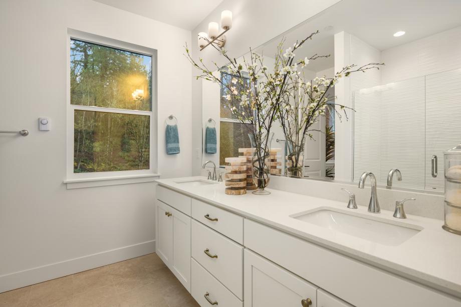 Dual-sink vanity in the primary bathroom