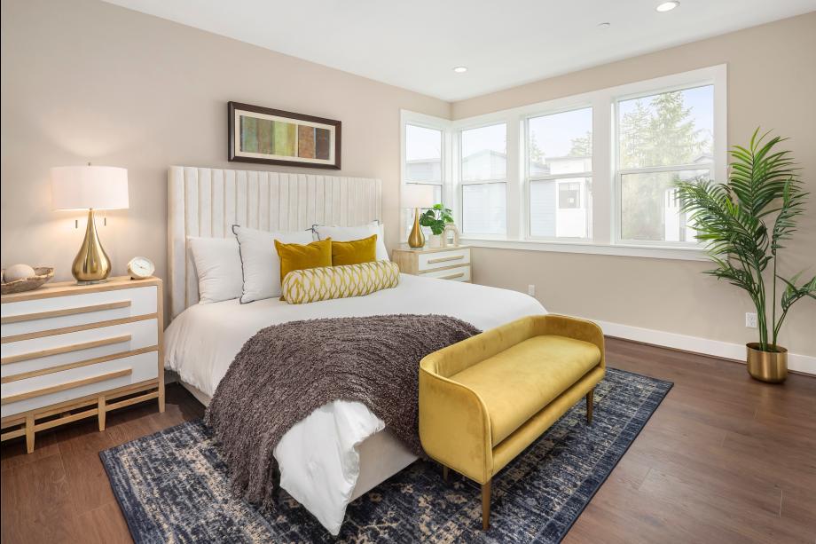 Spacious primary suite