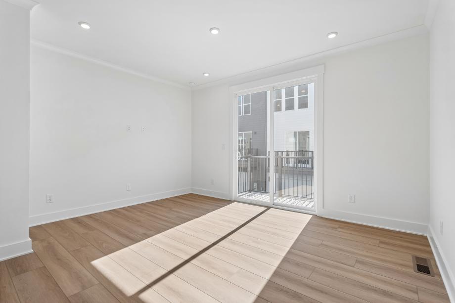 Toll Brothers - Dunbrook Modern II