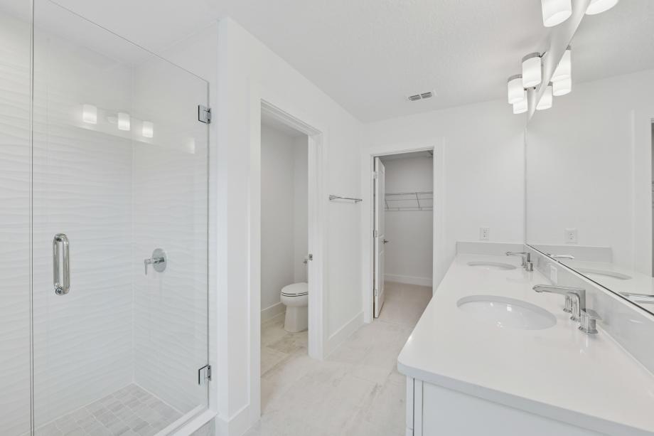 Luxury you can feel every day in your primary bathroom