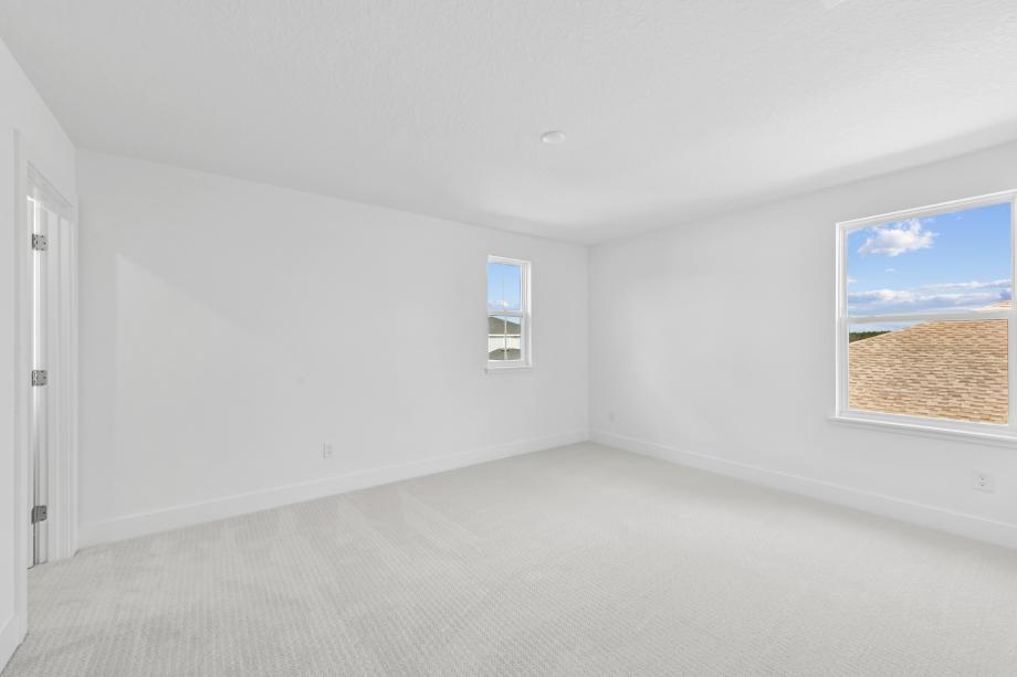 Fresh, clean, and effortlessly modern secondary bathroom