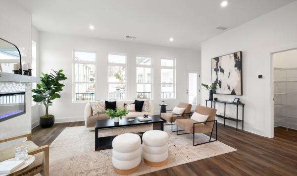 Spacious gathering room in Baxter home design